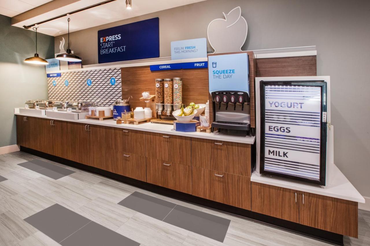 Holiday Inn Express & Suites - Springdale - Fayetteville Area Eksteriør billede