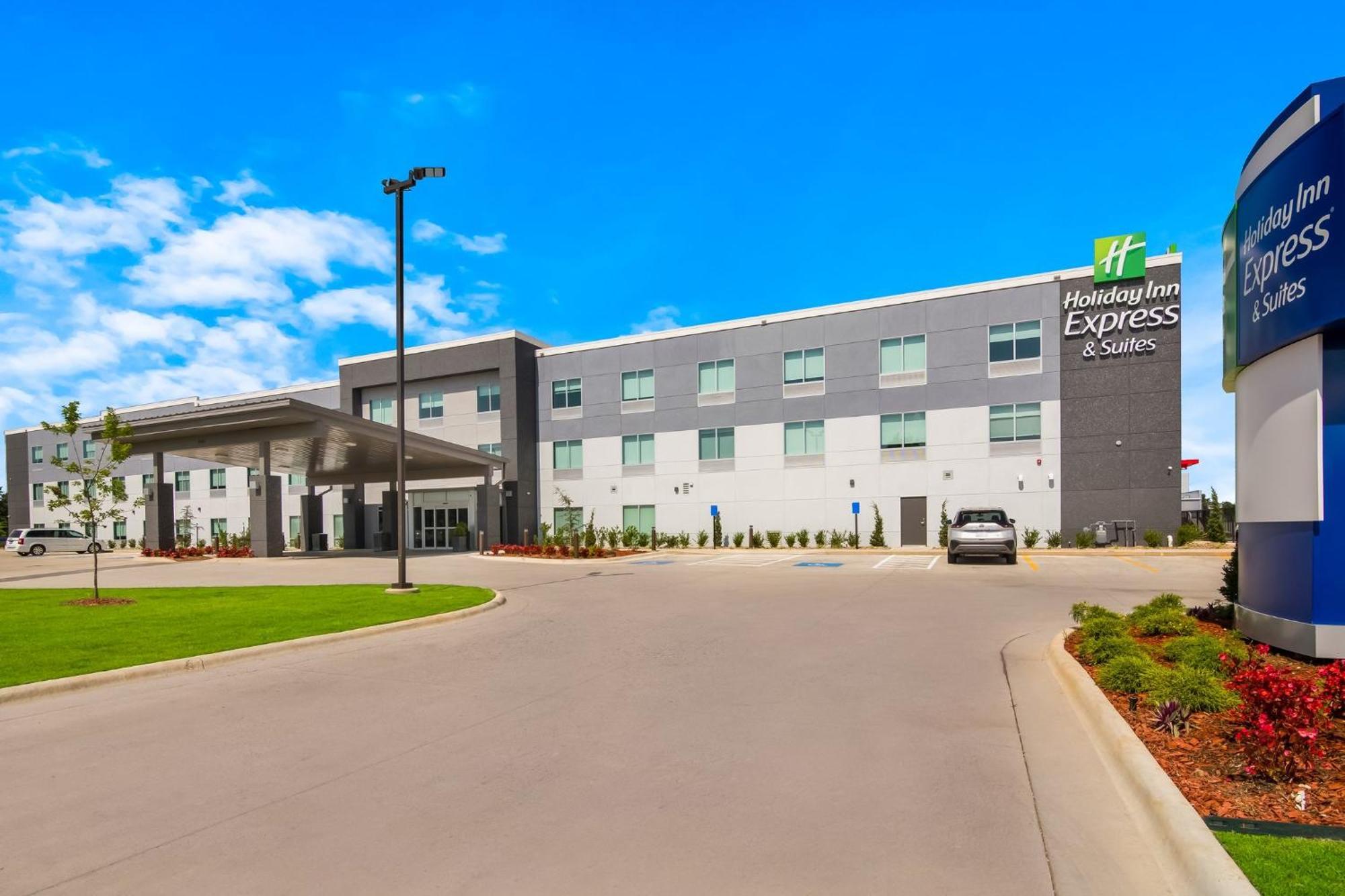 Holiday Inn Express & Suites - Springdale - Fayetteville Area Eksteriør billede